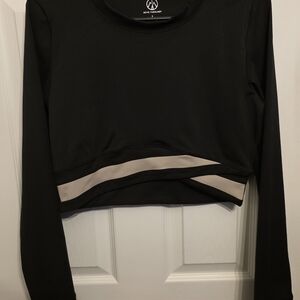 Black Long Sleeve Crop Workout Top